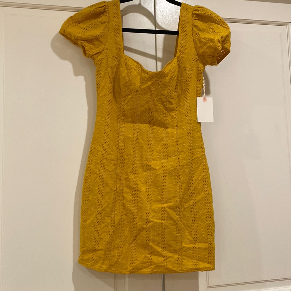 Small Forever 21 Yellow Mini Dress with Zipper